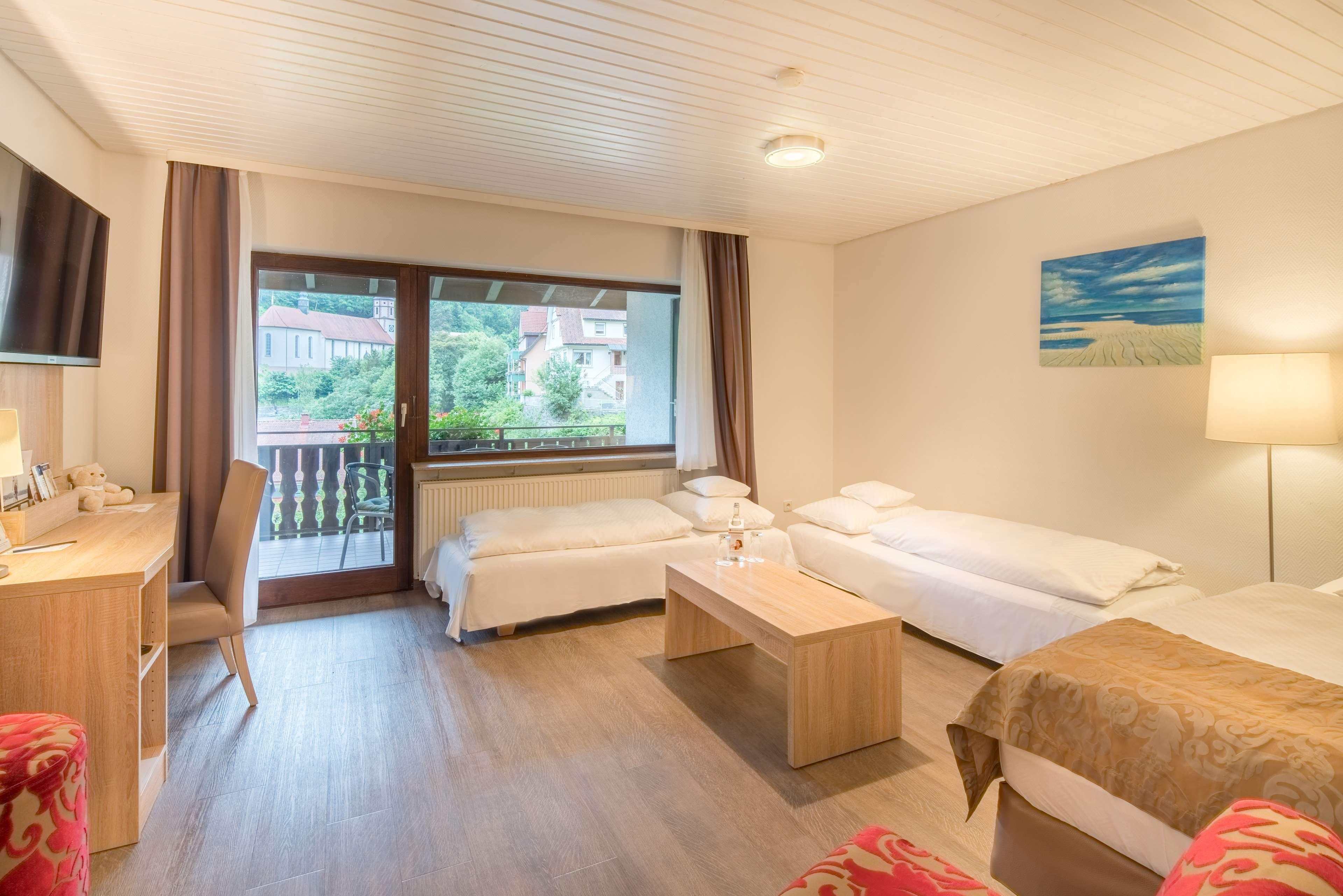 Best Western Plus Schwarzwald Residenz Triberg im Schwarzwald Exterior foto